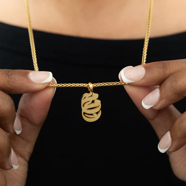 PRE-ORDER - Mama Oval Necklace