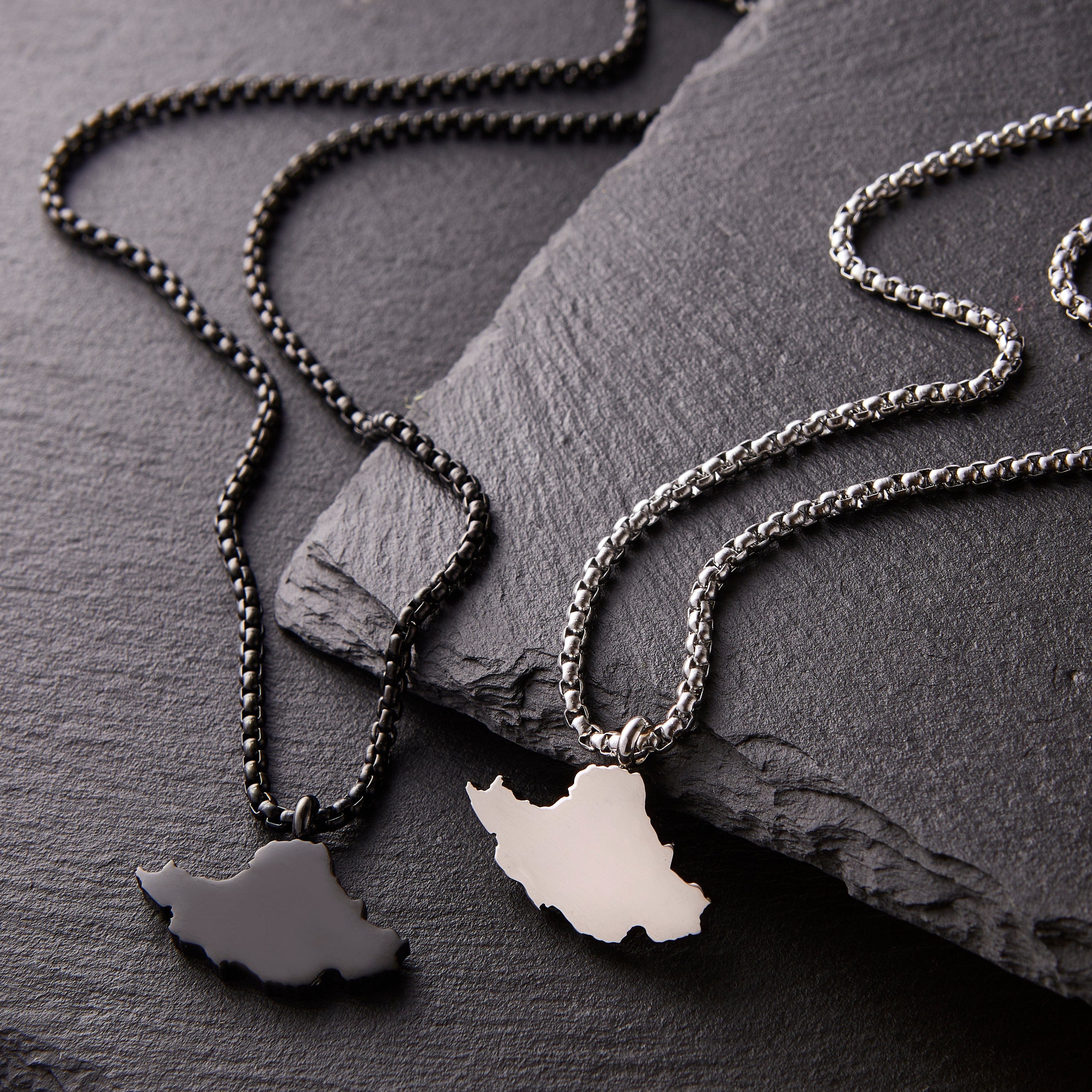 Country Map Necklace | Men - Nominal