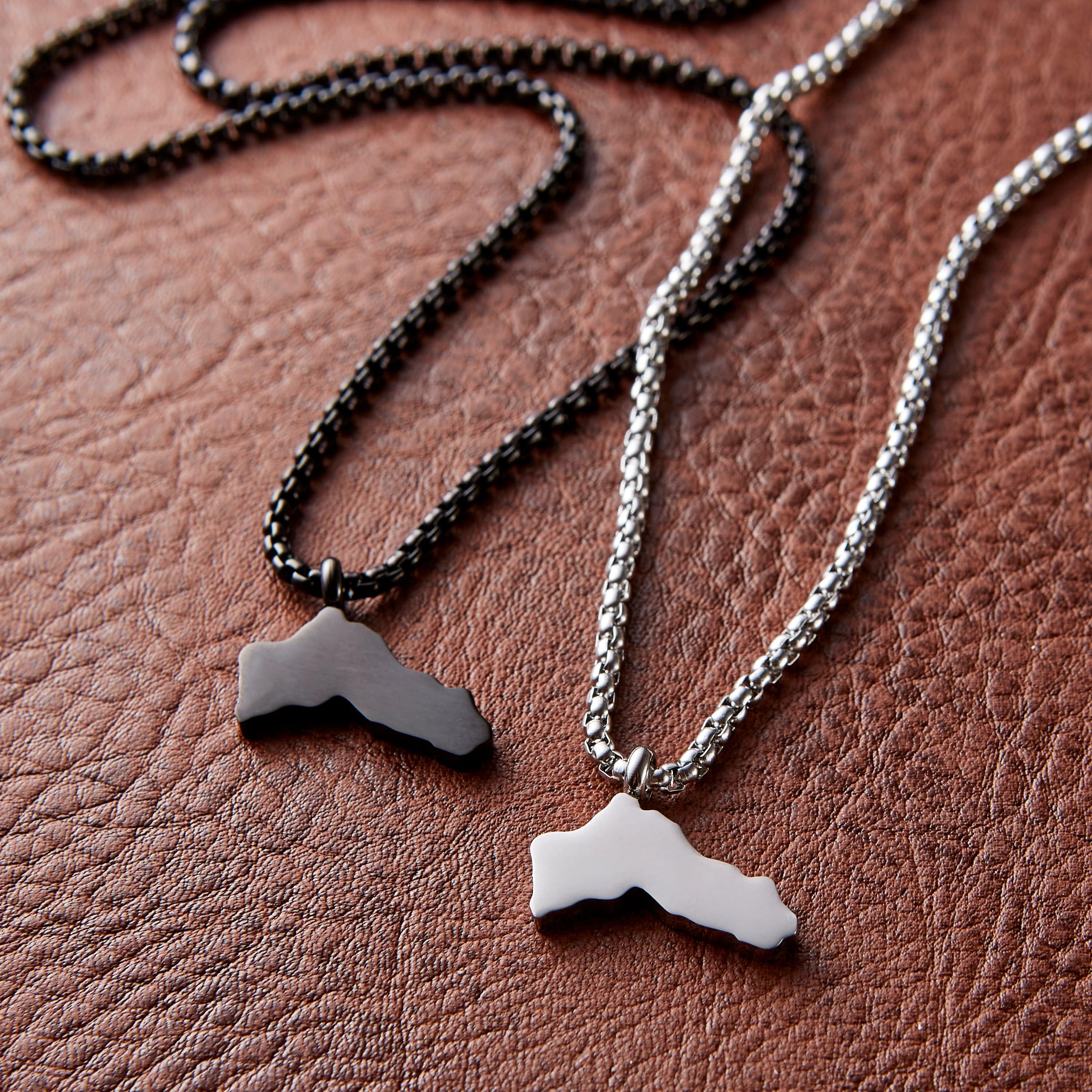 Country Map Necklace | Men - Nominal