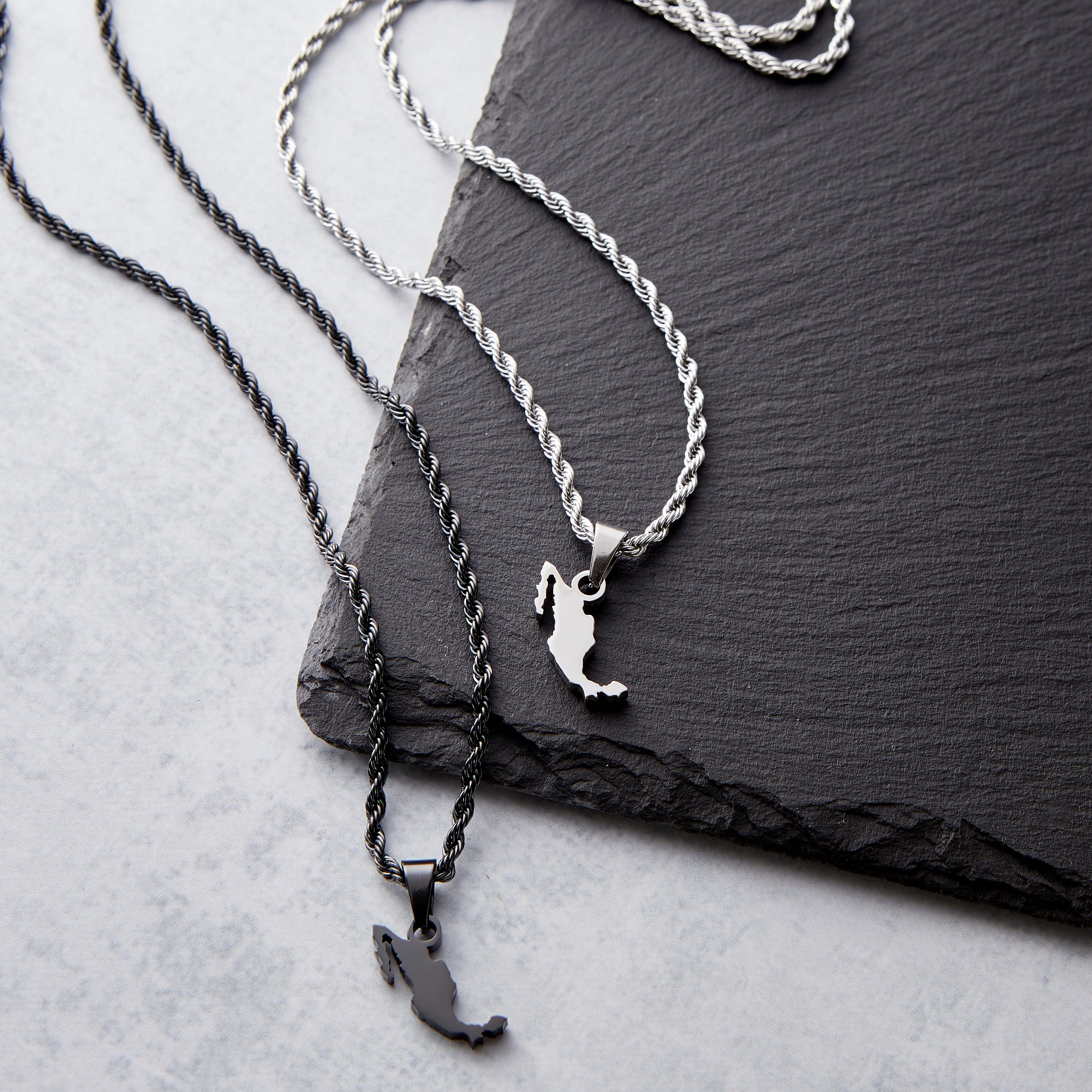 Country Map Necklace | Men - Nominal